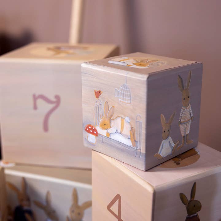 Egmont - Wholesale Stacking Game - Pyramid 1.2.3. Rabbit Family8