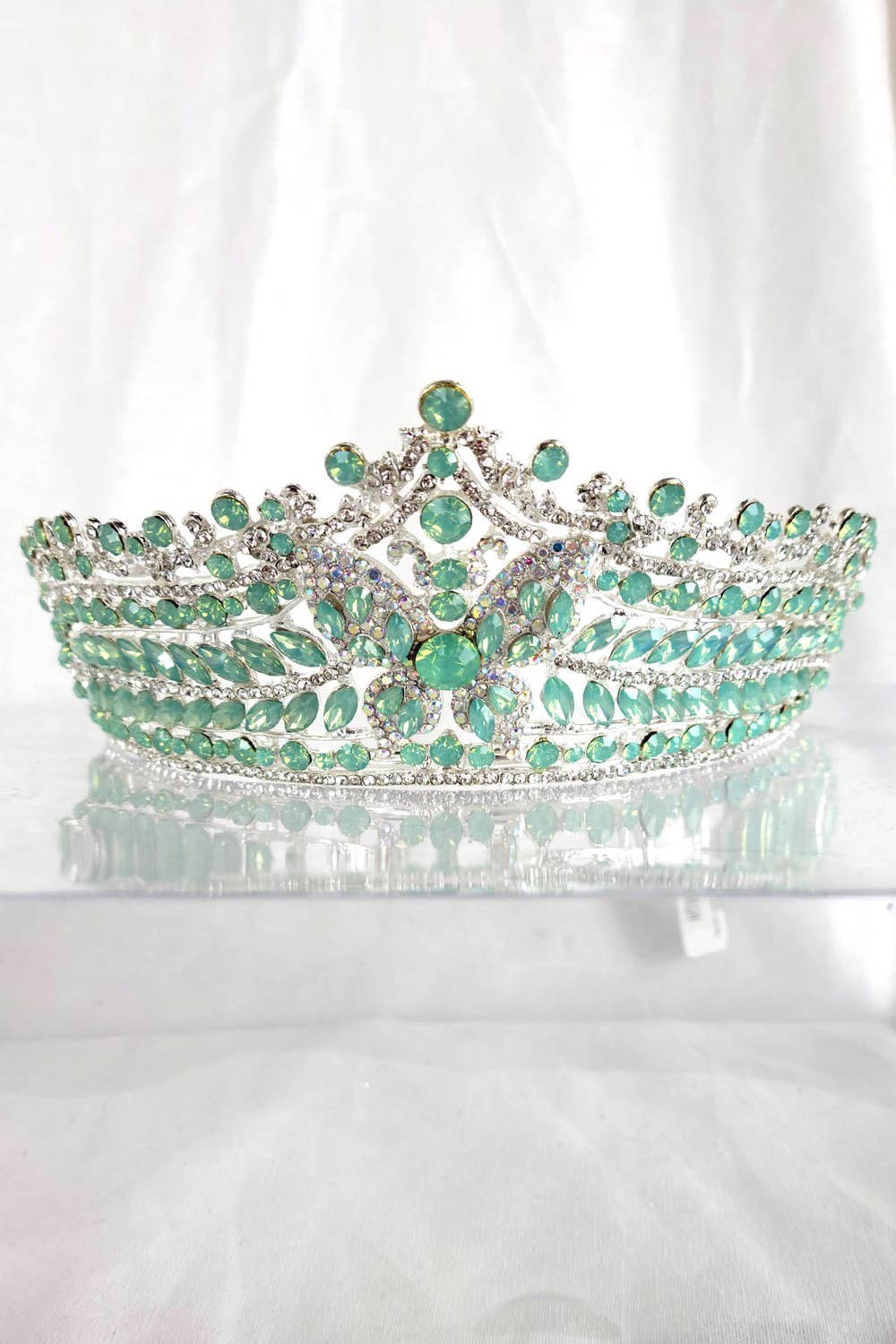 Chicas – Großhandel Tiara – Damen – Schmetterlings-Tiara mit Juwelen und Edelsteinen HT9559