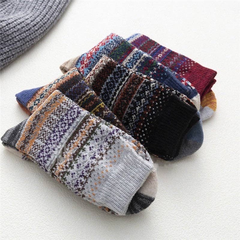 HETZELFDE ALS DE FOTO Gestreepte Ademend Casual Zachte Slijtvast Sokken (Een Set Van Vijf Paar) voor groothandel op Faire2