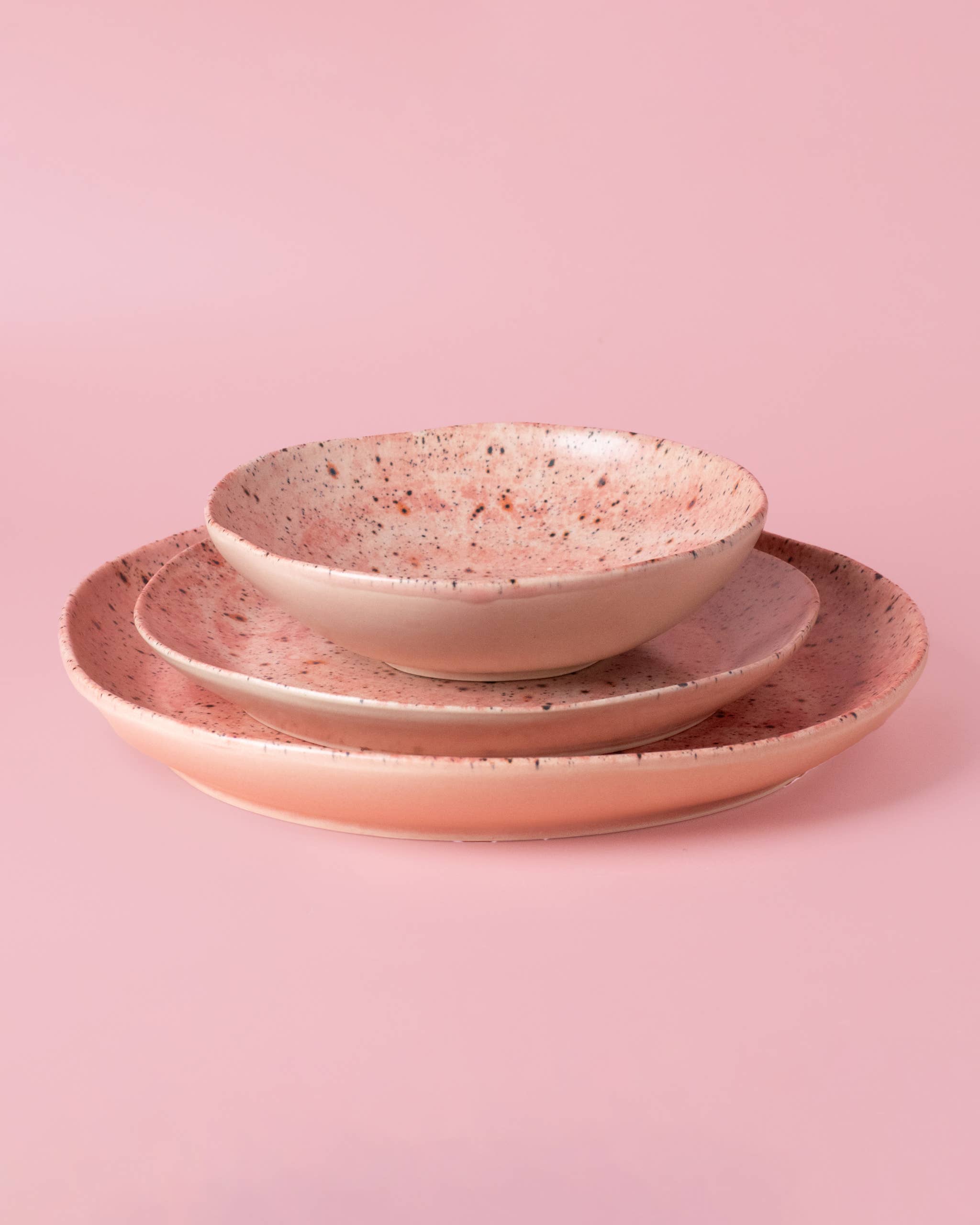Alfar Tierra Cocida - Wholesale Dinnerware Set - Handmade Stoneware Dinnerware Set 3 Pieces – Blush Edit