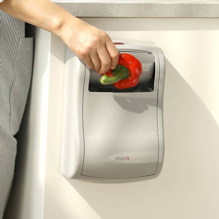 senseQ - Wholesale Trashcan/Trash Bin - Hanging Trash Can, Lid, Air Mini Wall-mounted Garbage bin 3L