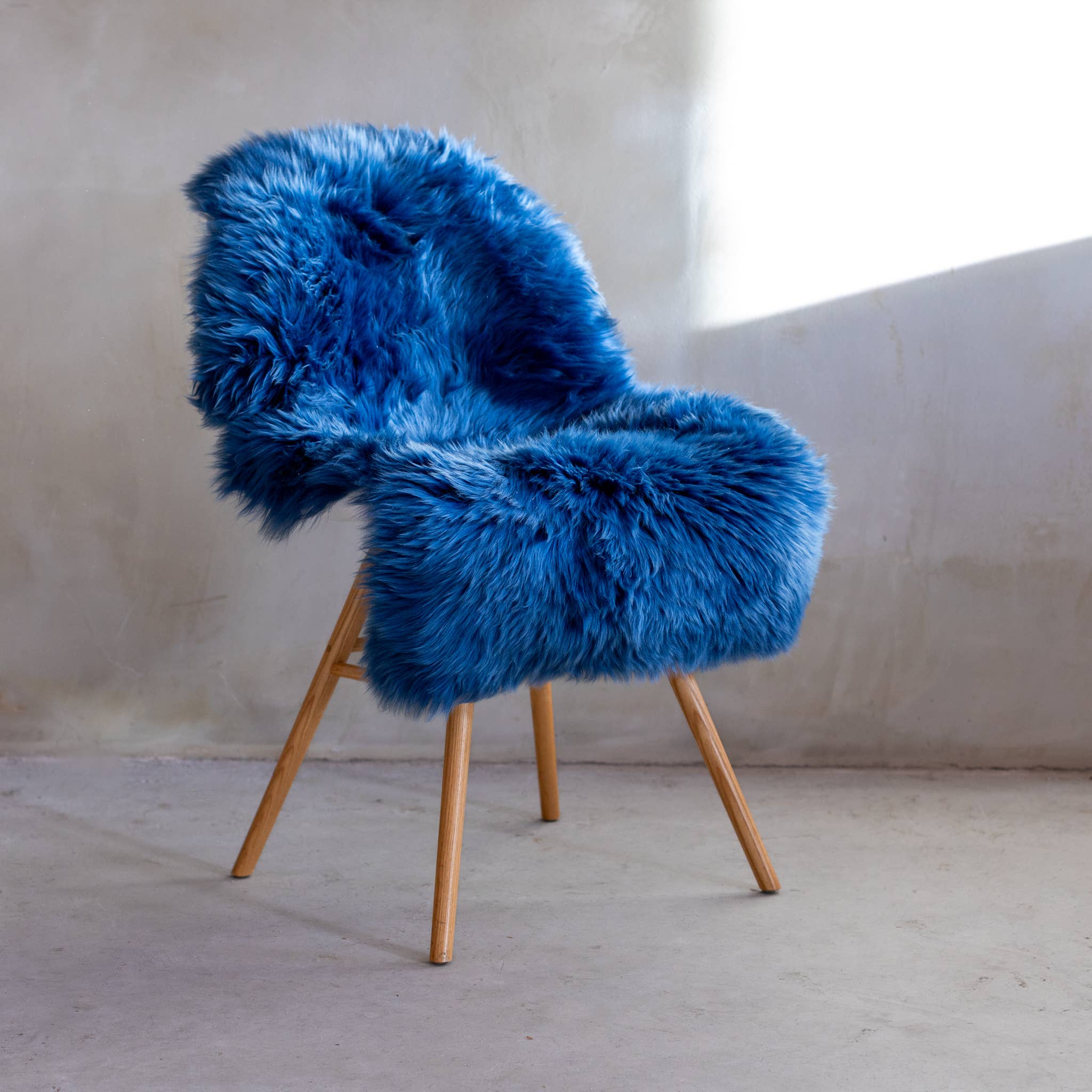 Van Buren – Großhandel Stühle – Neuseeländisches Lammfell | 23 Farben7