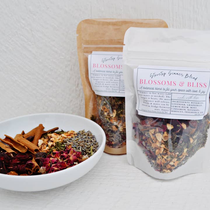 Kit de mijotage Saint-Valentin Floral Botanique Printemps Été pour la vente par Evergreen View Farm