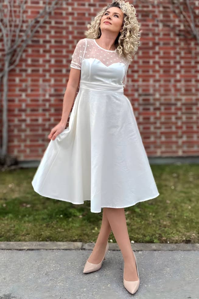 Dolly & Dotty – Vestido - Mulher por atacado – Vestido de Noiva Elizabeth II de Tule com Poás e Mangas Curtas3