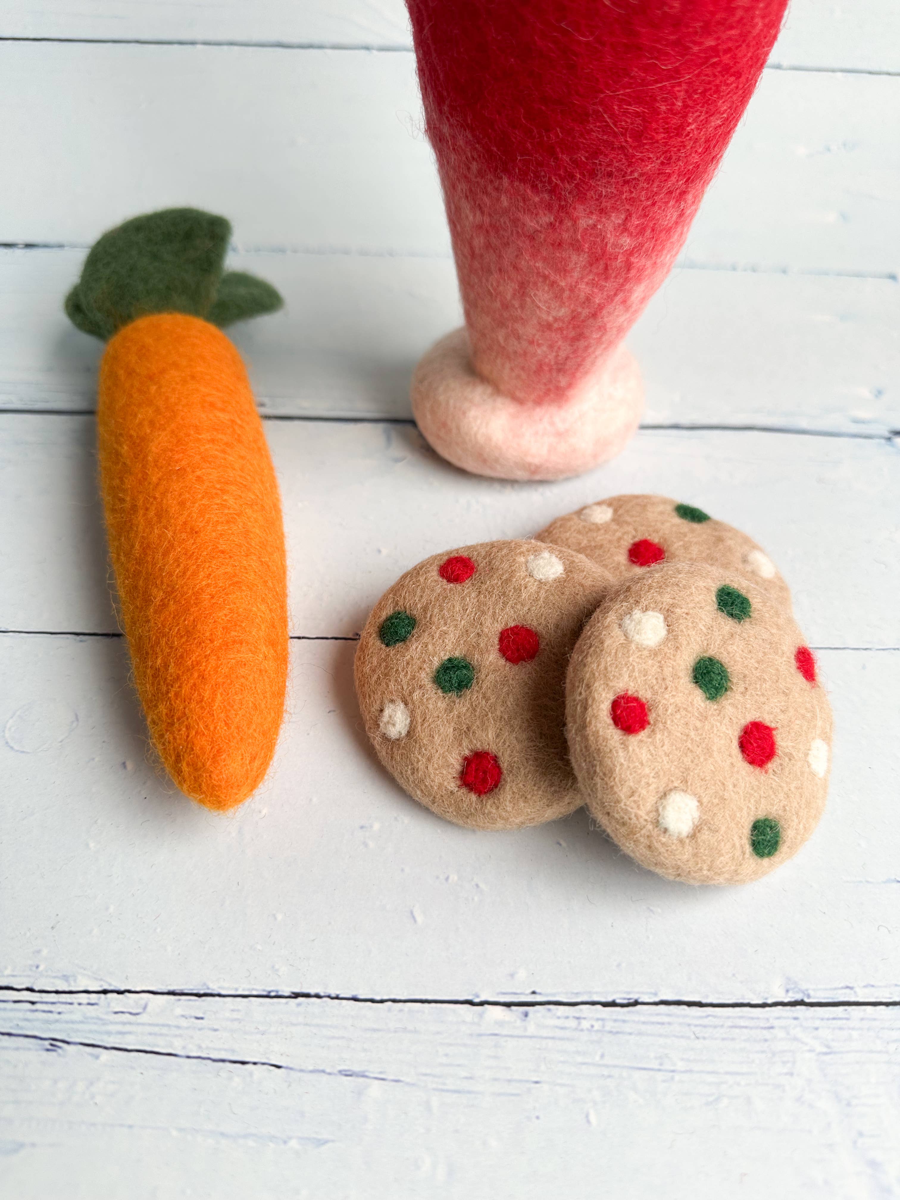 Sewing Seeds Play - Wholesale Toy Set - Kids - Milkshake & Cookies For Santa Felt Play Set2