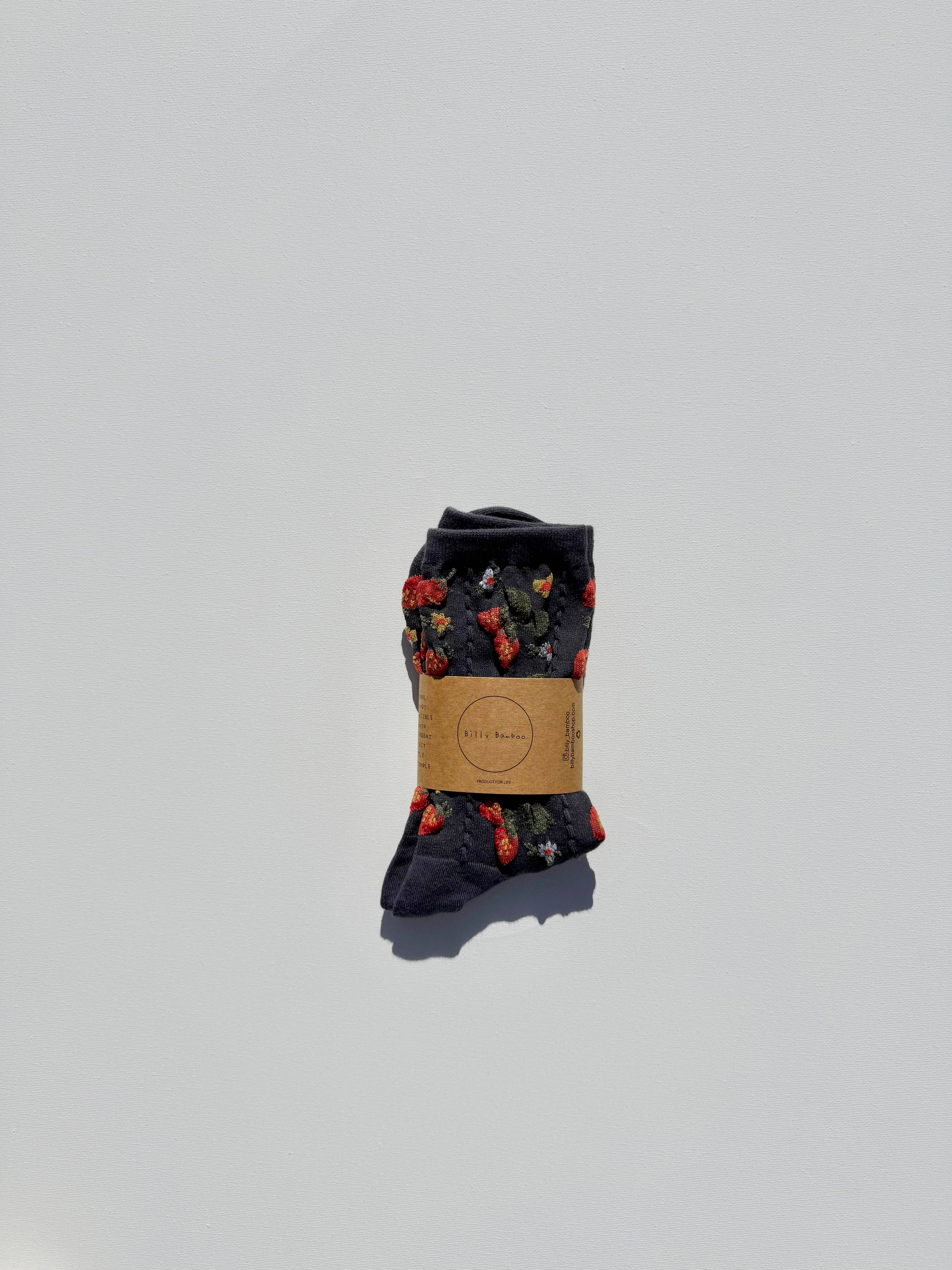Billy Bamboo - Wholesale Socks – Women's - STRAWBERRIES SOCKS1