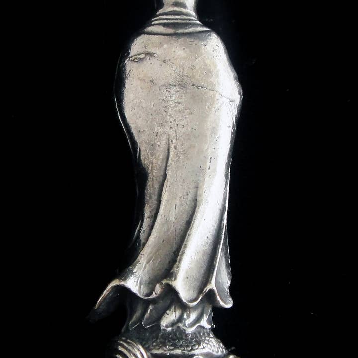 Tika - Wholesale Decorative Figurine - Brass Deity Statuette - Medium -Quan Yin1