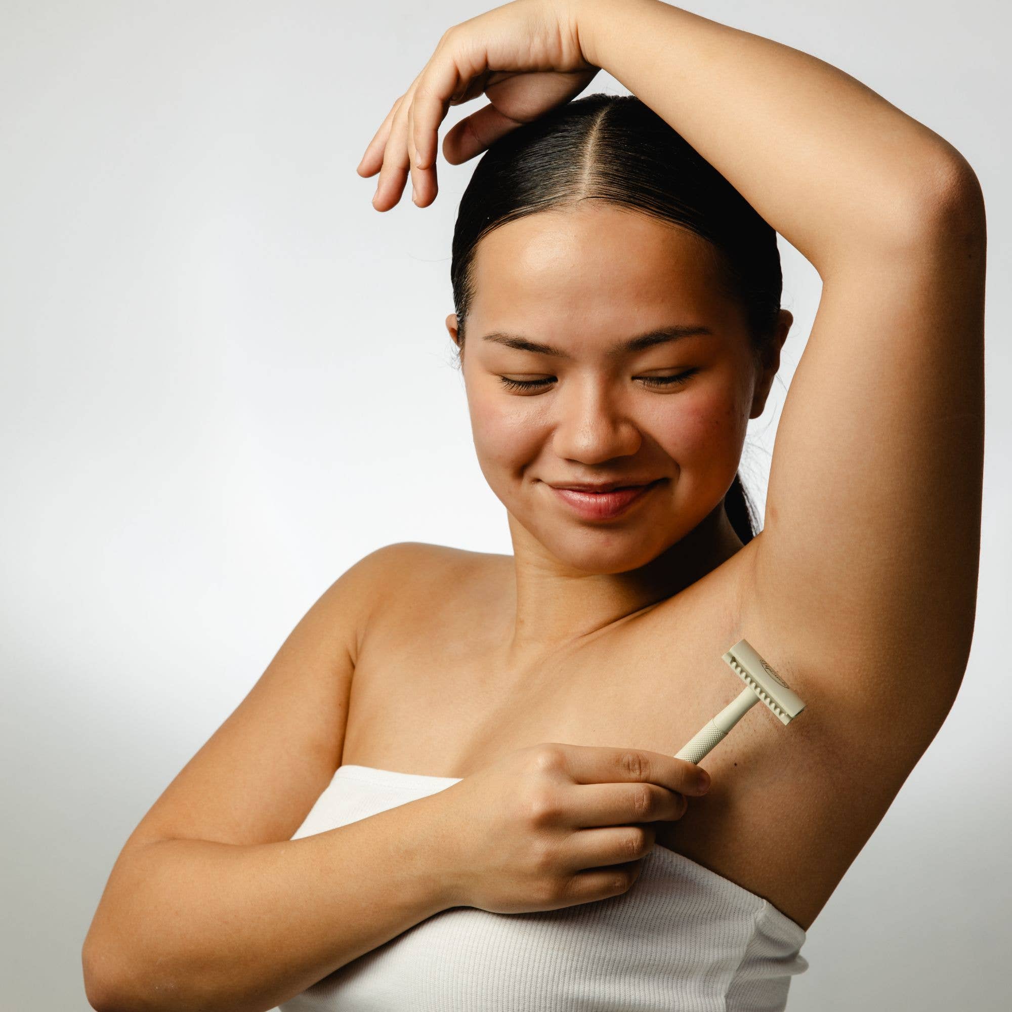 UpCircle Beauty UK - Wholesale Razor - Plastic Free, Sustainable & Reusable Safety Razor1