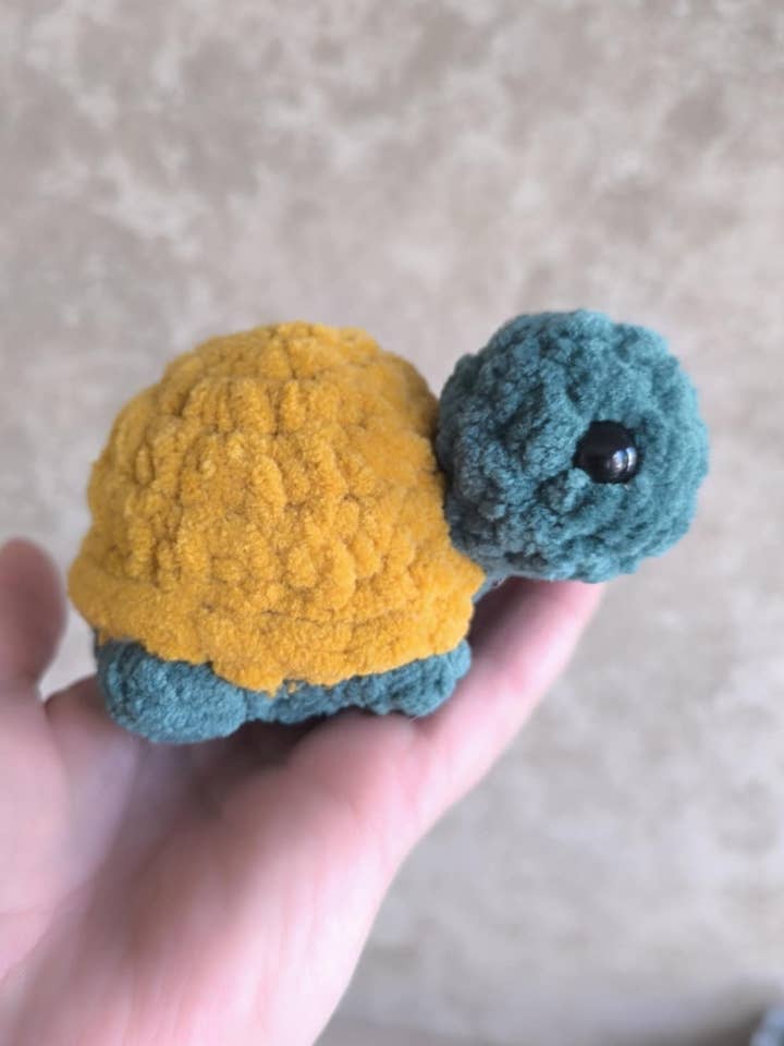 Chunky turtles for wholesale by Briars Crochet Crafts