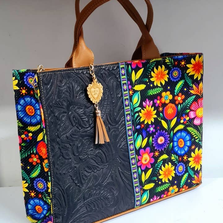 GMCE Global Trading, LLC - Wholesale Tote Bag - Unisex - Artisan Handcrafted Tote Bag – “Tote Artesanal” 6