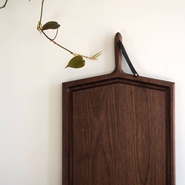 KHEM Studios - Wholesale Cutting Board - Cutting Board with Juice Groove Mega Whale Bone1