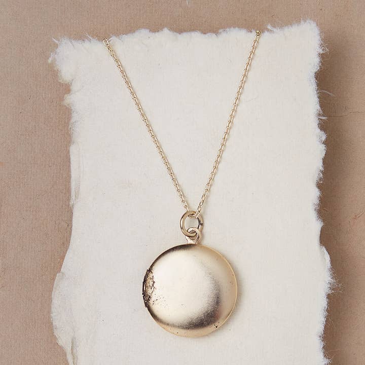 Locket | Smooth Round Locket Necklace for wholesale by Bella Vita Jewelry