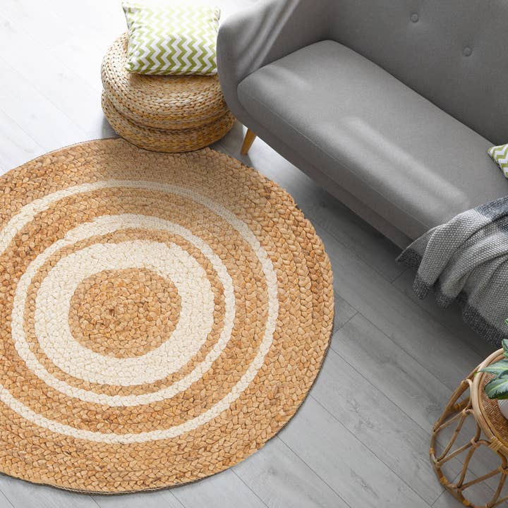 Naturelle Altrincham 120cm Circle Bleached Woven Jute Mat for wholesale by Esselle Limited