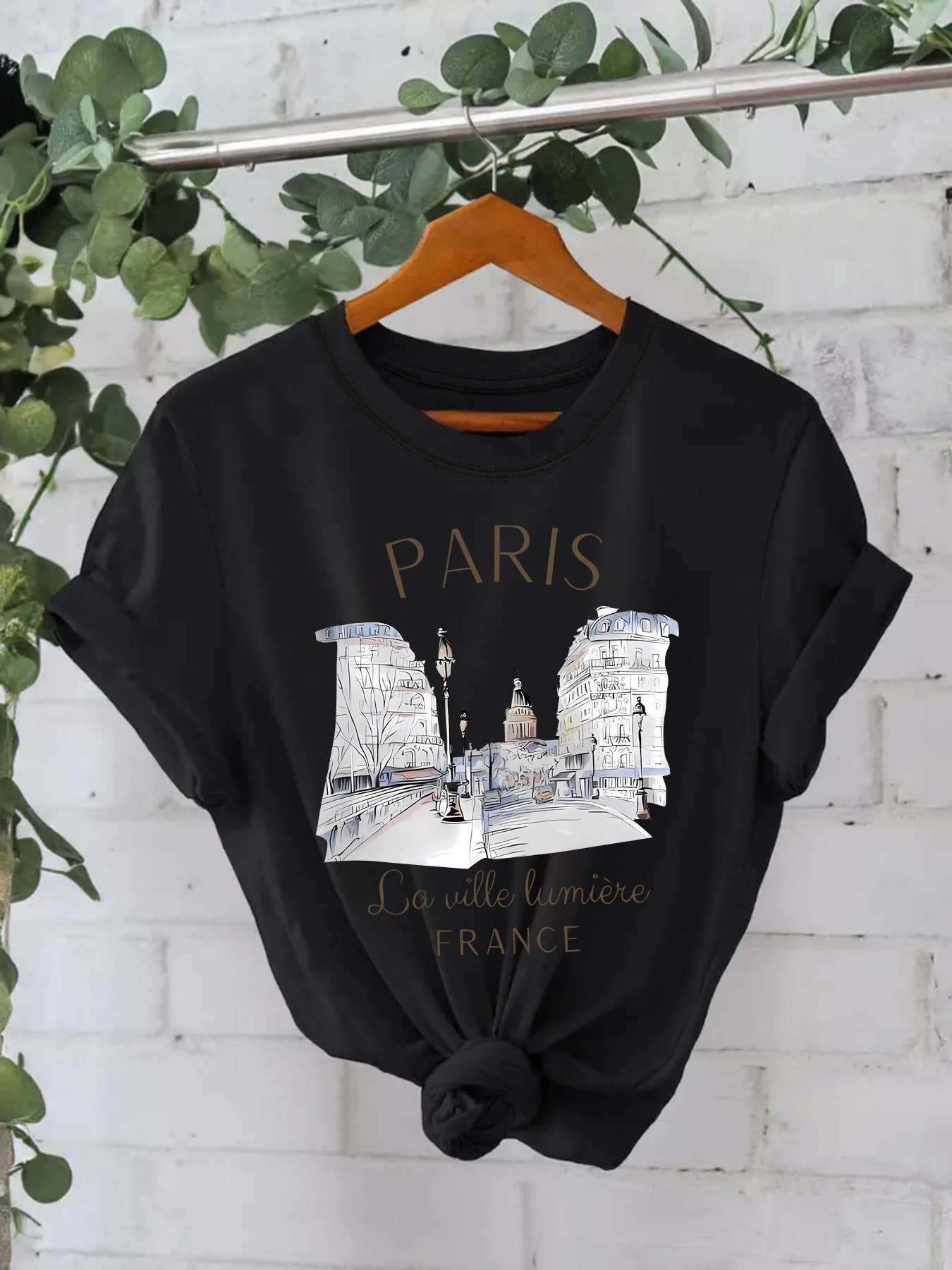 HIDDENBRAND - Wholesale T-Shirt - Women's - Essential Versatile Paris France Graphic t-shirt1