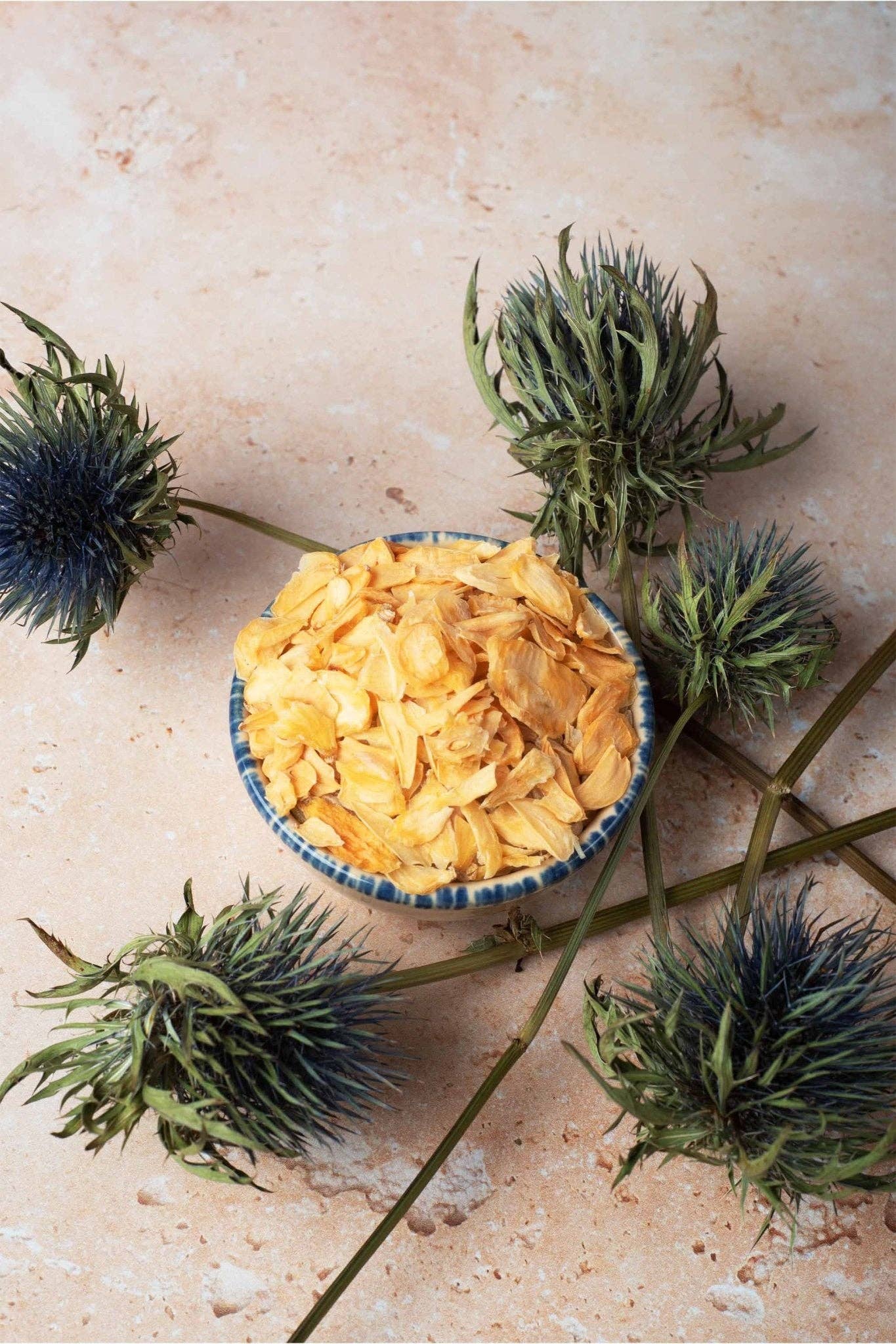 Vân Vân - Wholesale Dried Spice - Sliced Northern Mountain Garlic Dried Herb - Single Origin3