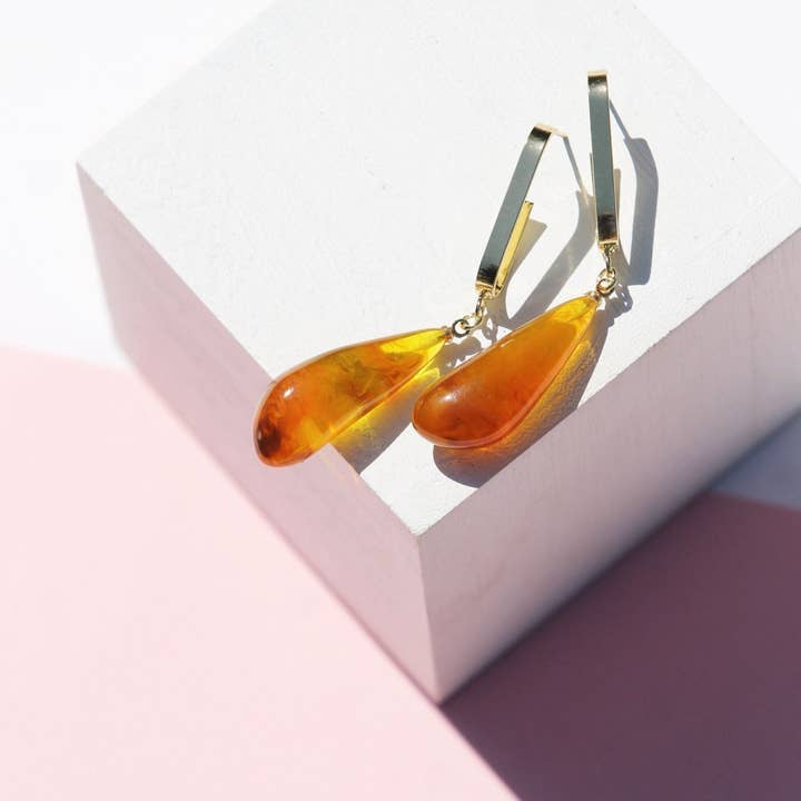 TaifJewely - Wholesale Dangle Earrings - TEAR-DROP RESIN HOOP EARRINGS.7