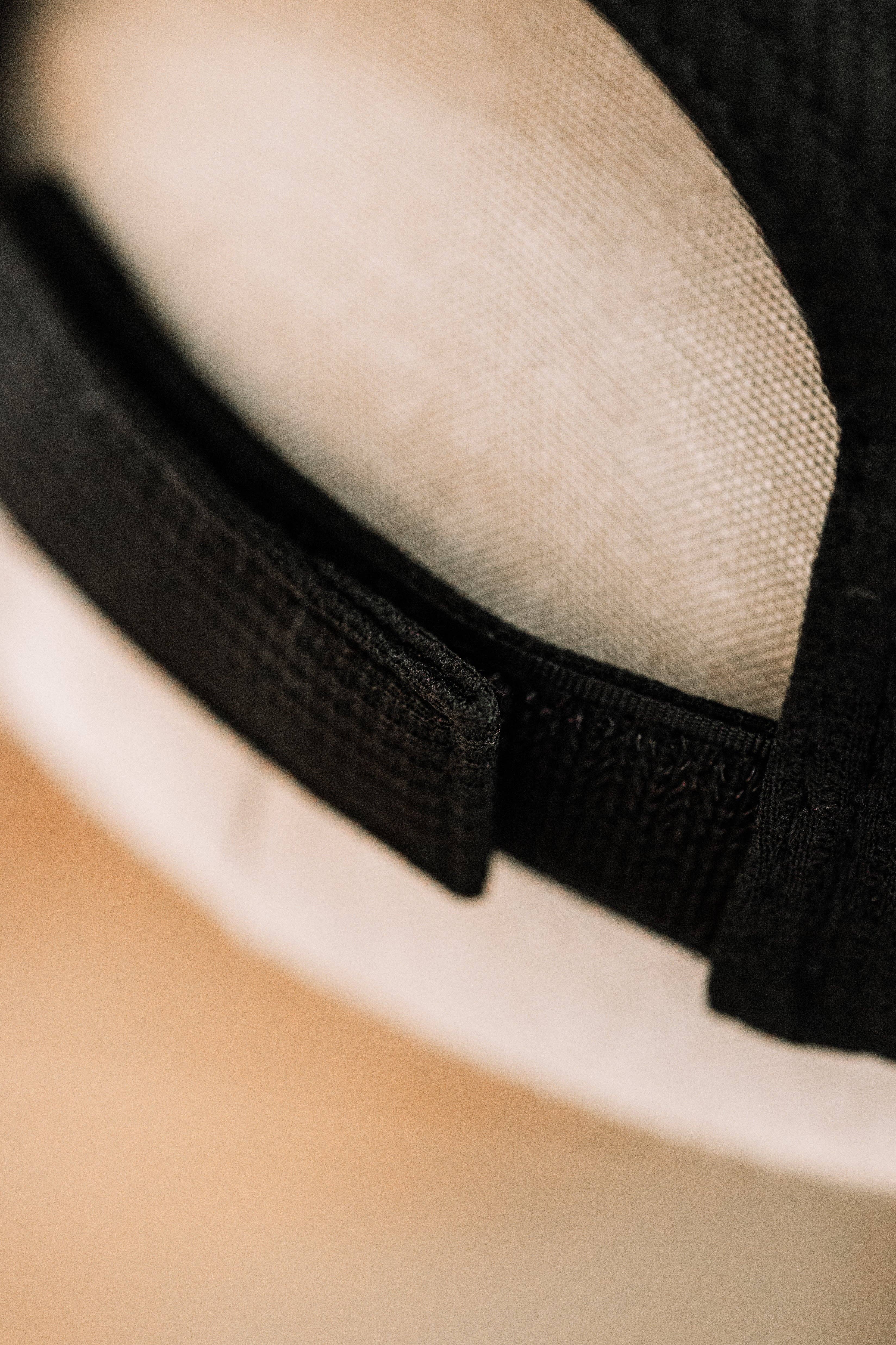 Bridle Up Hope Shop – wholesale Baseball cap – Women's – Lucky Horseshoe Hat (Black)1