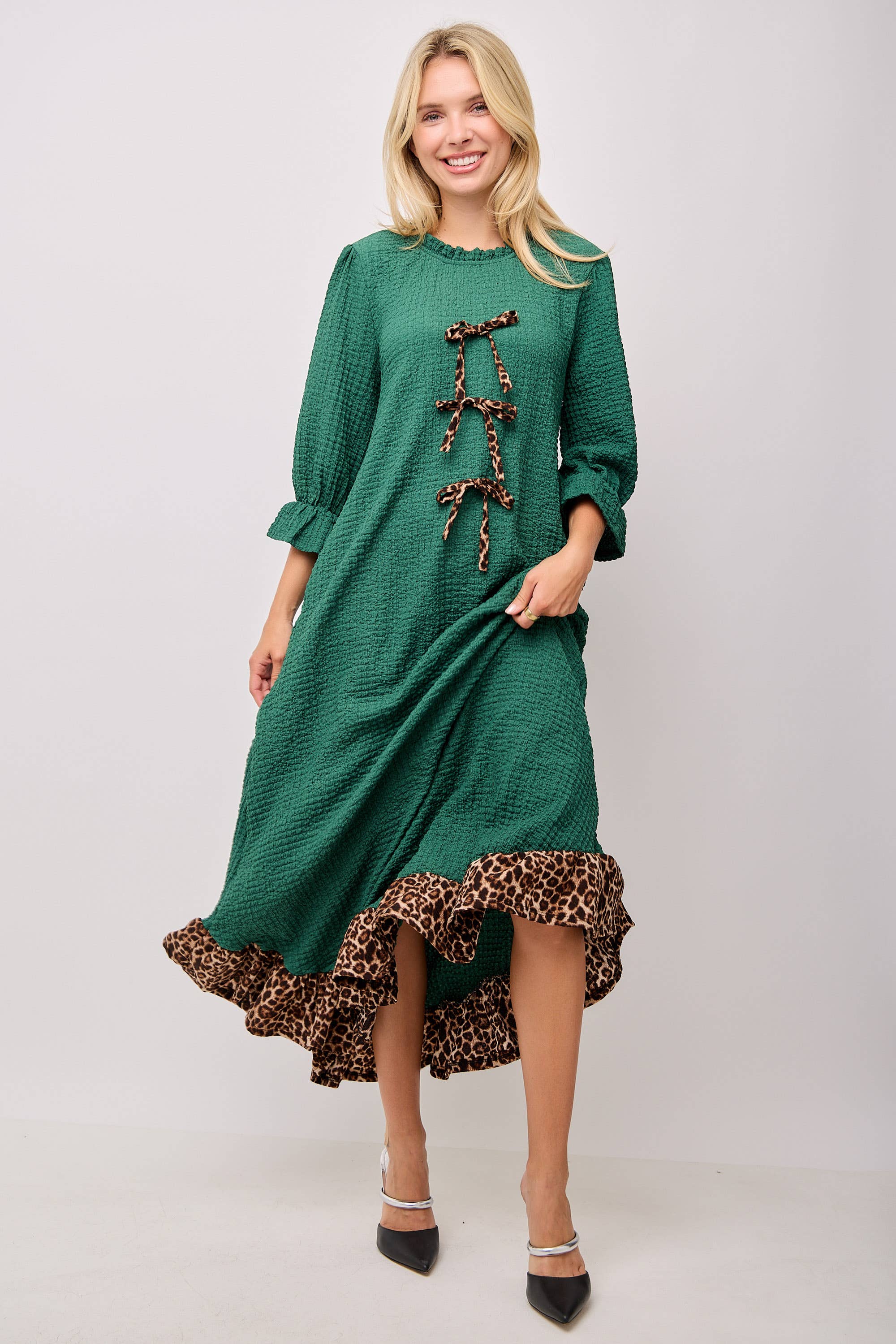 Celeste Clothing - Wholesale Dress - Women's - WOMEN'S PLUS SIZE  MAXI DRESS -LEOPARD CONTRAST AND BOWS 3