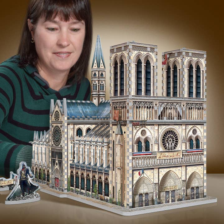 Wrebbit Puzzles Inc. - Wholesale Puzzle - Adult - Assassin's Creed Unity - Notre-Dame1