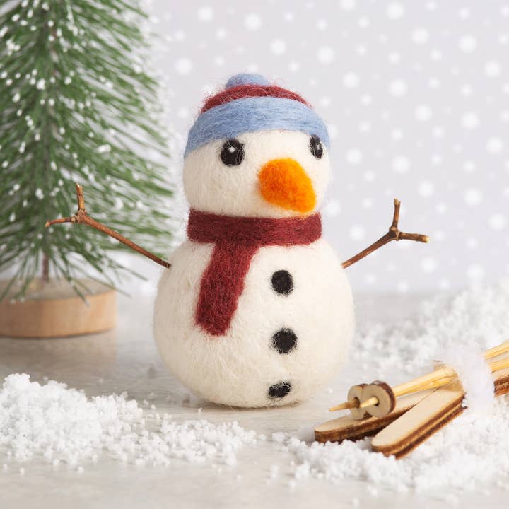 Hawthorn Handmade - Wholesale DIY Craft Kit - Snowman Mini Needle Felting Kit | Christmas Craft Kit0