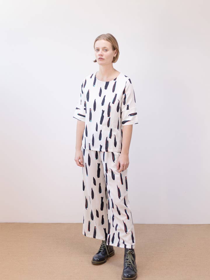 PAN Producto Básico - Wholesale Coat - Women's - Printed raw trousers7