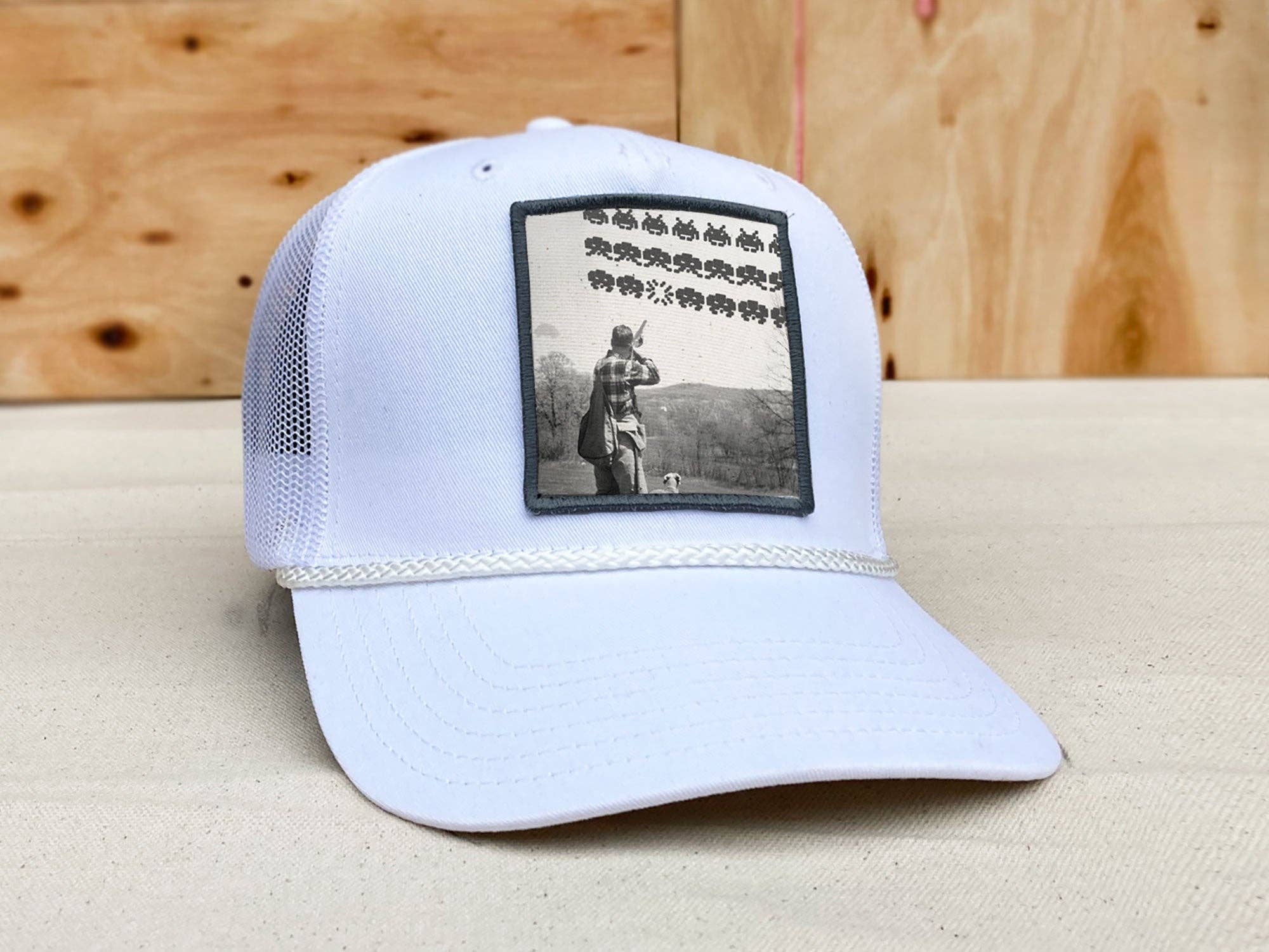 backerton - Wholesale Trucker Hat - Unisex - Space Invaders  -  Stanley Trucker Hat2