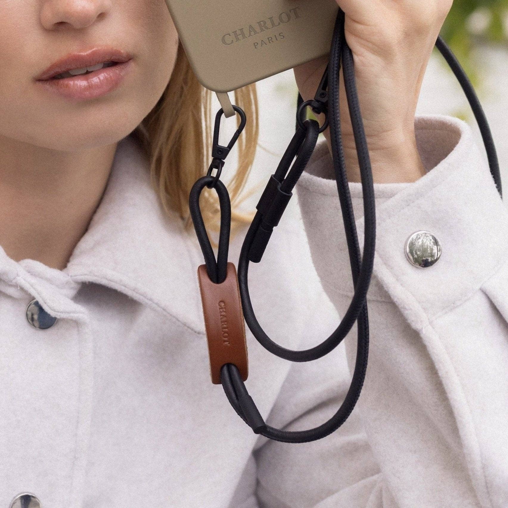 CHARLOT · Paris - Wholesale Phonecase Strap - Noga Black Leather5