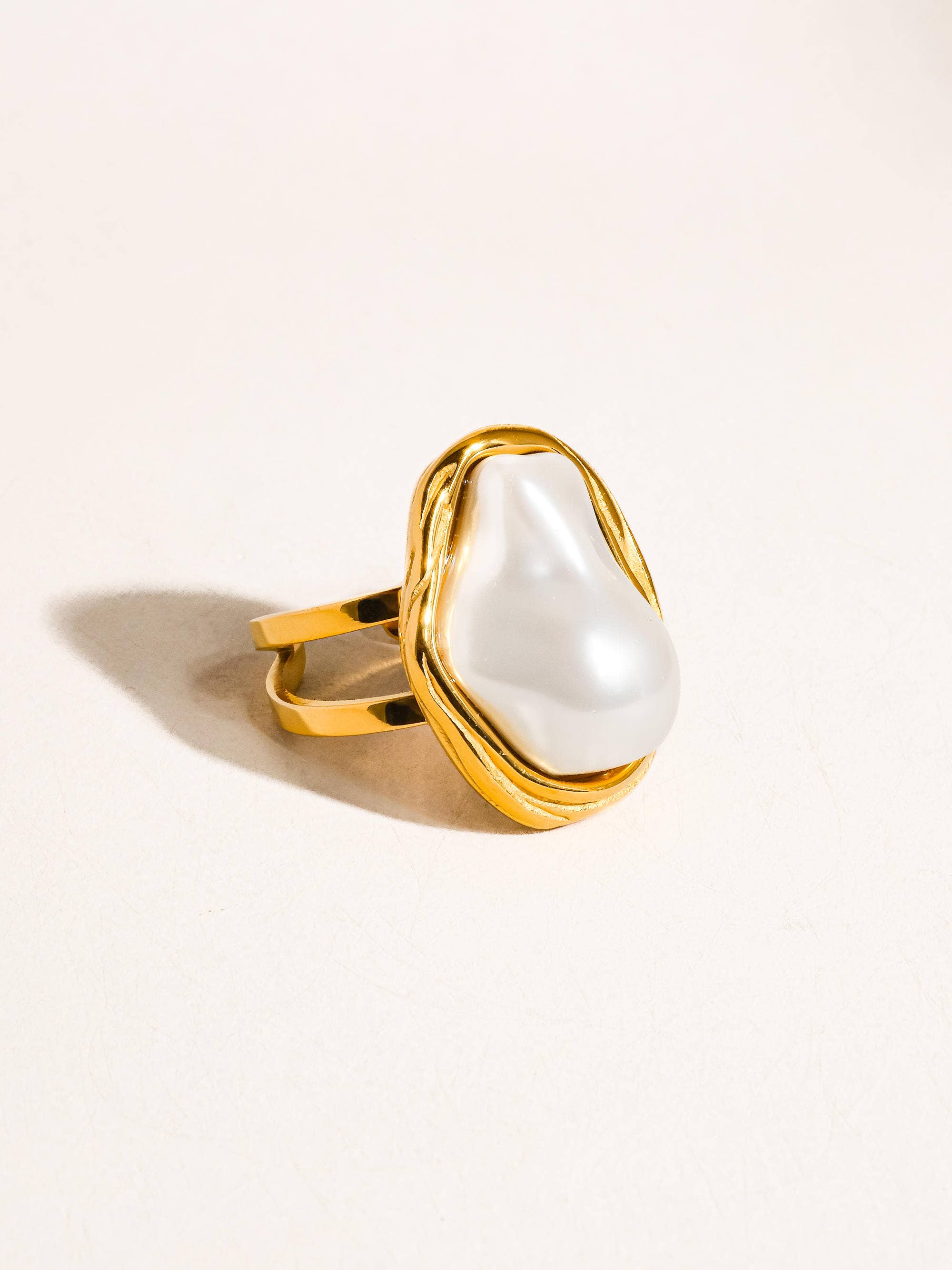 White Cameron 18K Gold Non-Tarnish Classic Pearl Round Ring for wholesale on Faire3