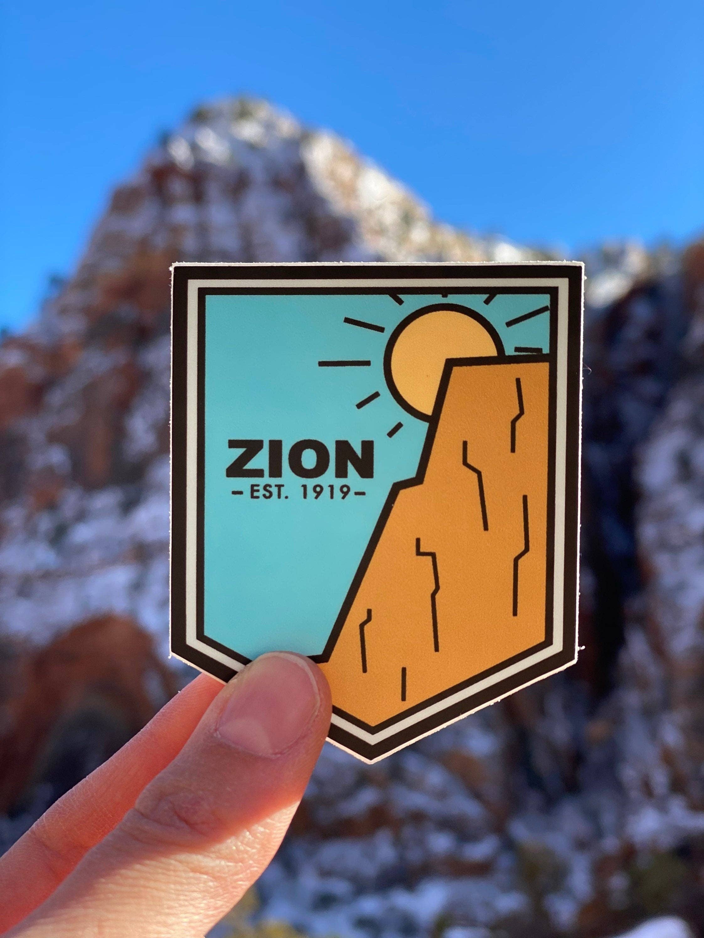 Riley Funk Designs - Vente Autocollant - Journée de Zion | Sticker du parc national de1