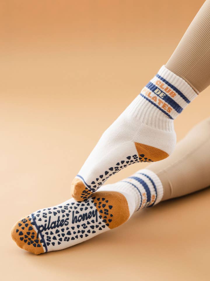 Club de Pilates Crew for wholesale by Pilates Honey