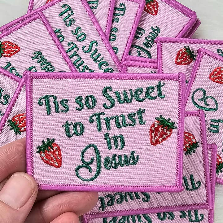 Scratch Decor - Wholesale Patch - 'Tis So Sweet To Trust In Jesus' Strawberry Christian Woven Embroidery Iron On Patch
