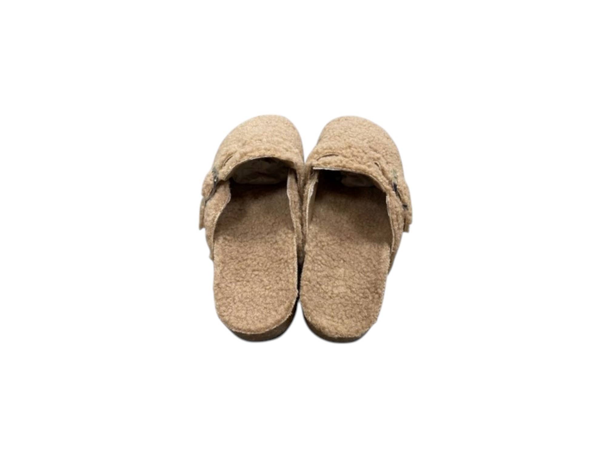 MB SMERWICK SA - Vendita all'ingrosso Pantofole - Donna - SCARPA COMODA CON FIBBIA - CAMMELLO - T.31/40 - MBS02691