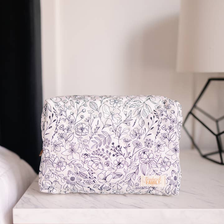 Frederick Family Co. - Wholesale Makeup/Cosmetic Bag - Quilted Carry All Pouch for Women – Large Makeup Organizer Bag, Stand Up Toiletry Case, Wide Zipper Opening, Cute Travel Pouch2