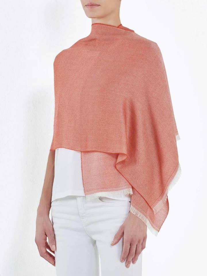 Dam-pashmina i silke och kashmir för wholesale av MaisonCashmere