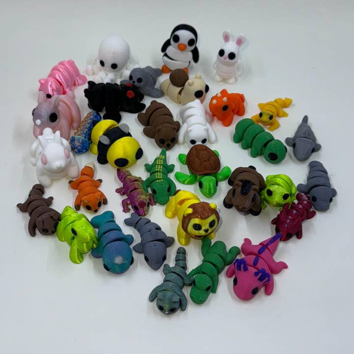 Cosmic 3D Creations - Wholesale Figurine Toy - Kids - 3d Printed Animals | Articulating Figurine | Flexi Animal