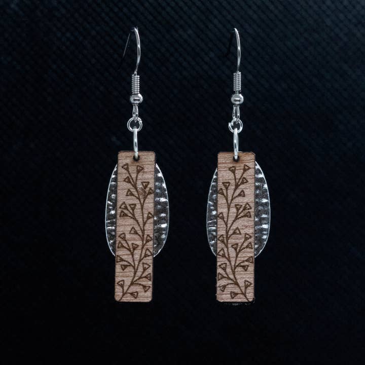 Boucles d'oreilles Liesl Vine Trapp pour la vente par JAC Jewelry Designs
