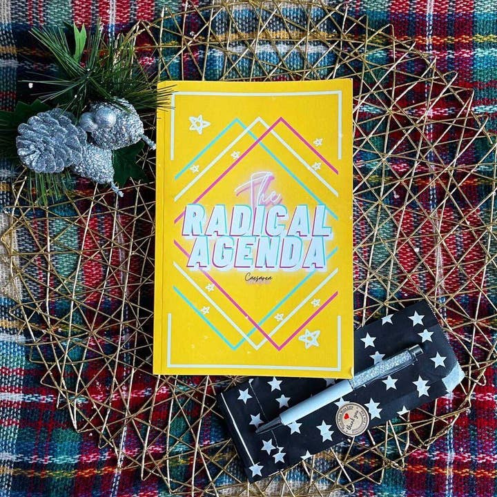 XOX: Handmade Gifts + Stationary - Vendita all'ingrosso Planner - L'agenda radicale | Pianificatore NON DATATO | Guided Bullet Journal1