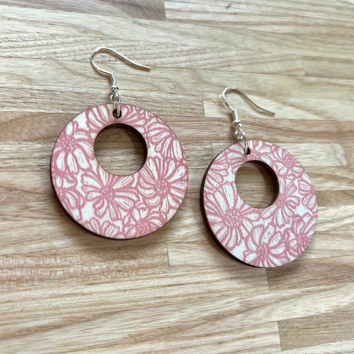 Beth Lewis Art – wholesale Dangle earrings – New Colourful Wooden Earrings13