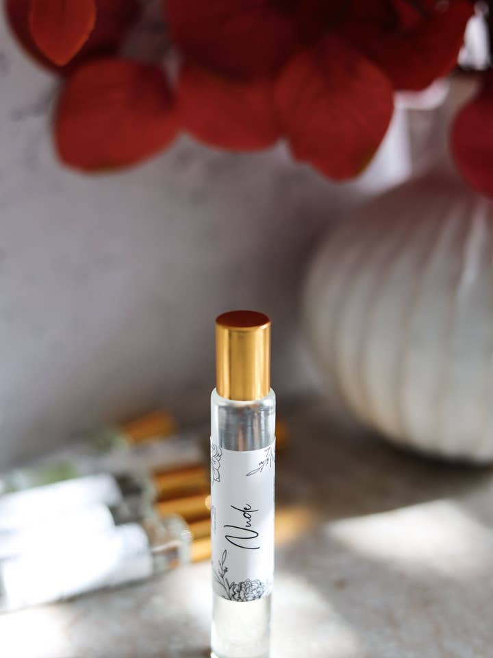 Nude - Huile de Parfum pour la vente par RoomSmells