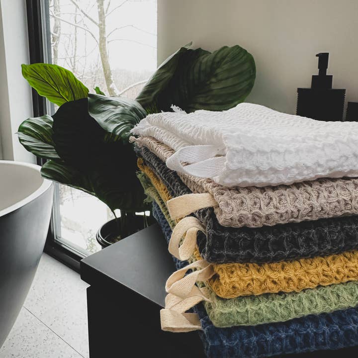 My Kitchen Linens - Wholesale Hand Towel - Set of 2 Waffle Towels for Bathroom3