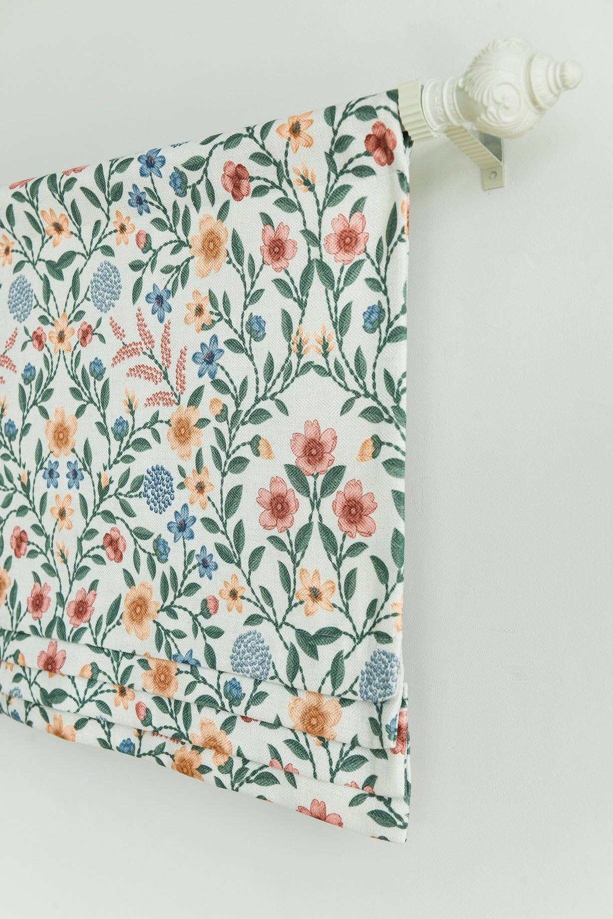 Lanting Home Decor Inc. - Wholesale Curtain - Custom Faux Roman Shades Summer Countryside Style0