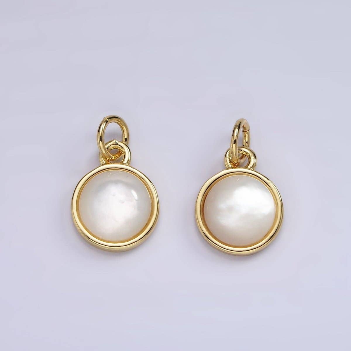 Aim Eternal - Wholesale Individual Charm/Pendant - 14K Gold Filled Shell Pearl Round Bezel Charm | AG544