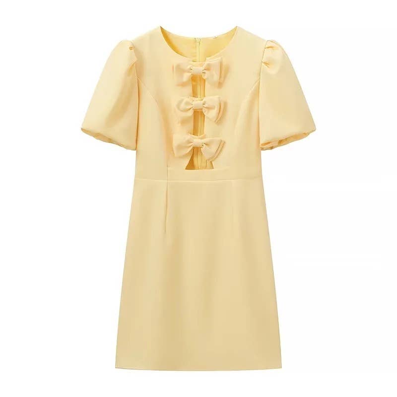 Jaune Robe mini chic à découpes avec nœuds décoratifs en vente sur Faire0