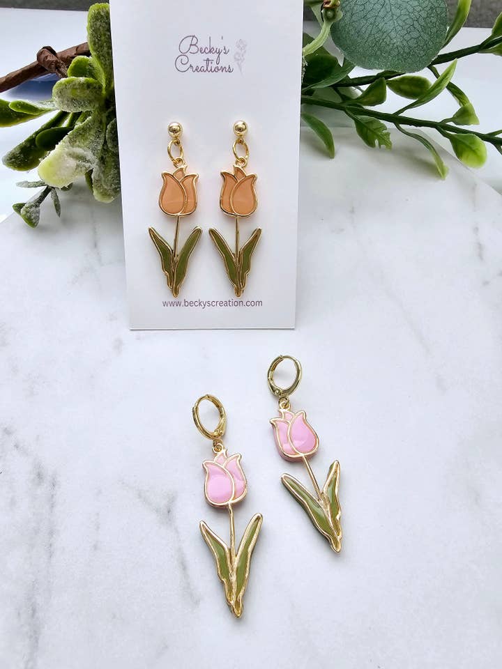 Tulpenohrringe | Goldverzierung | Fimo-Schmuck | Frühling für den Großhandel von Beckys Creations