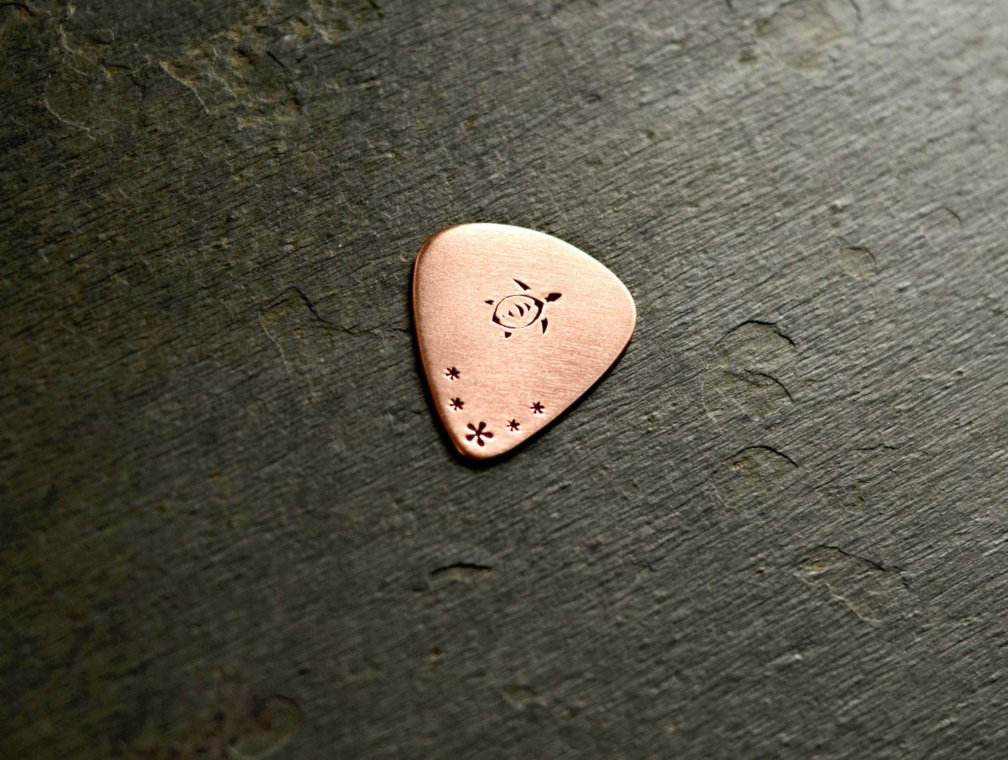 NiciArt LLC - Wholesale Musical Instrument - Copper guitar pick with sea turtle3