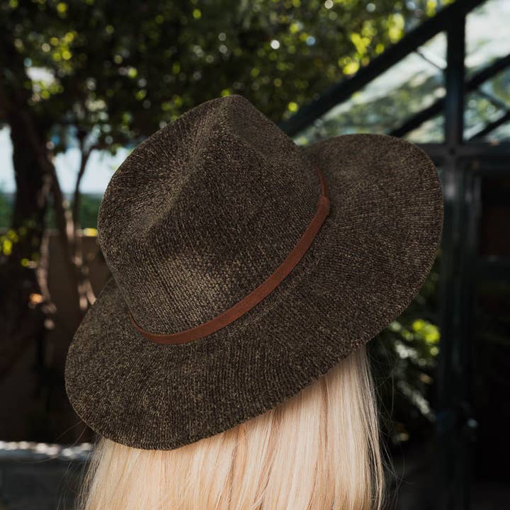Leto Accessories - Wholesale Fedora - Women's - Corduroy Fedora Hat – Stylish Accessory for Fall & Winter