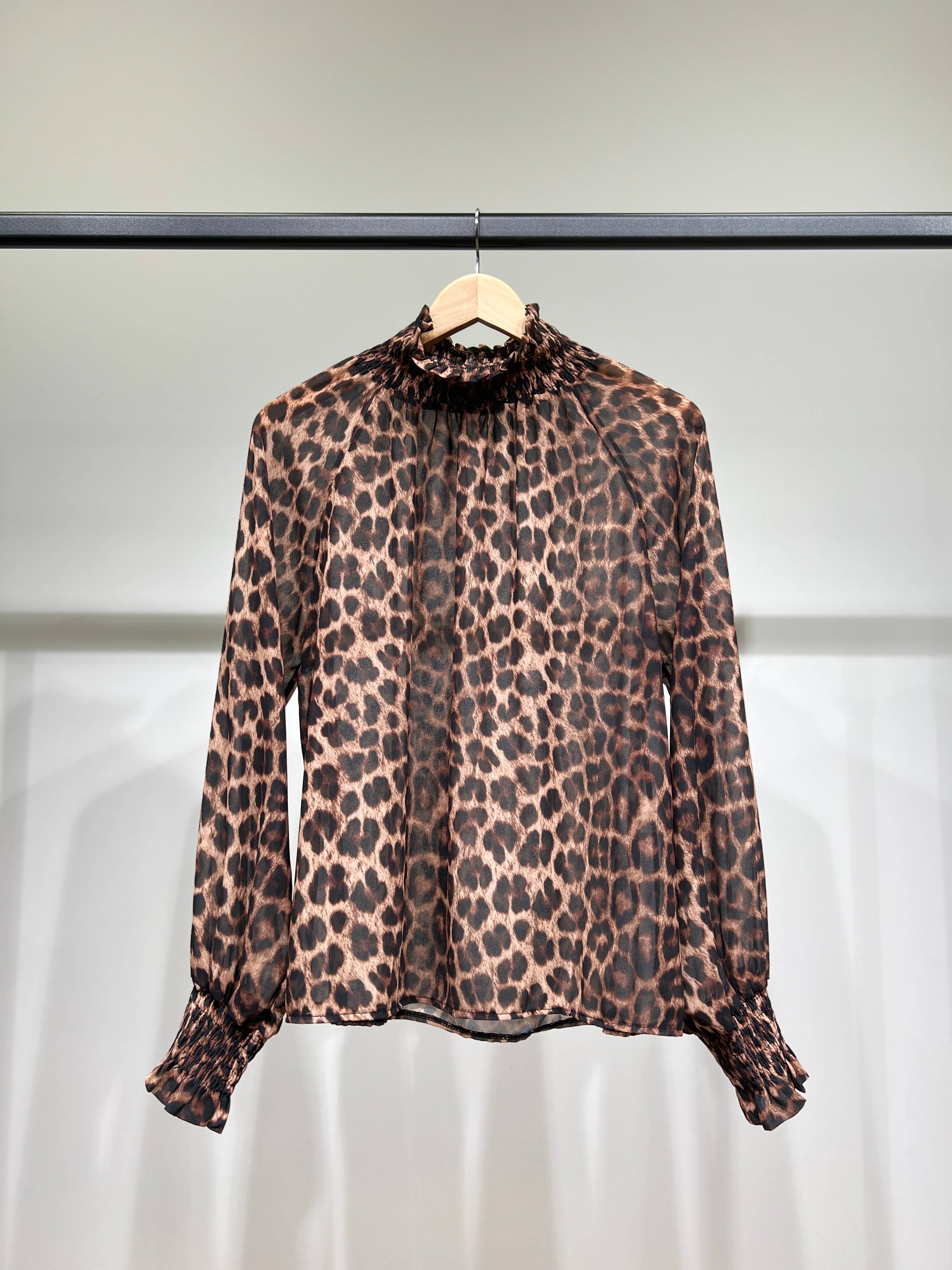 L'Emotion - Wholesale Blouse - Women's - High Collar Blouse with Smocked Cuffs and Patterned Chiffon2