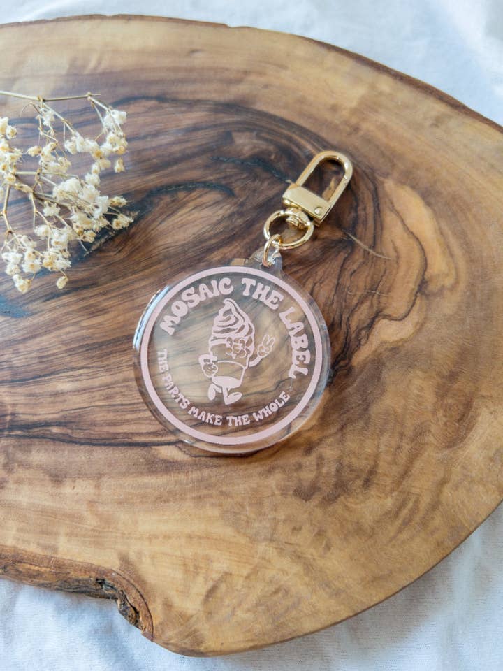 Vintage Mascot Epoxy akryl nøglering for engroshandel hos Mosaic the Label