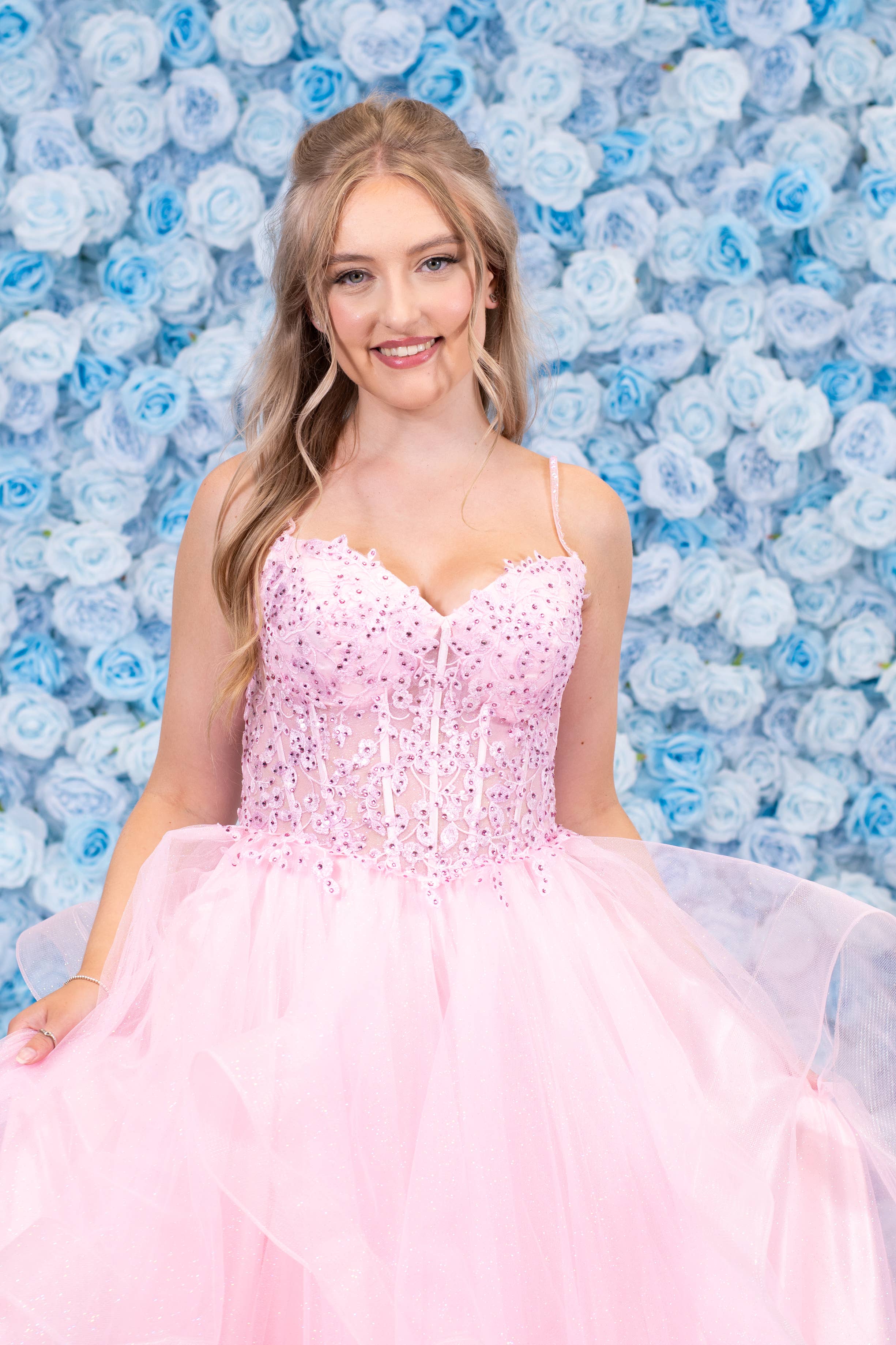 Rosa pálido Malia Folho Rosa Pálido para venda a revendedores na Faire2