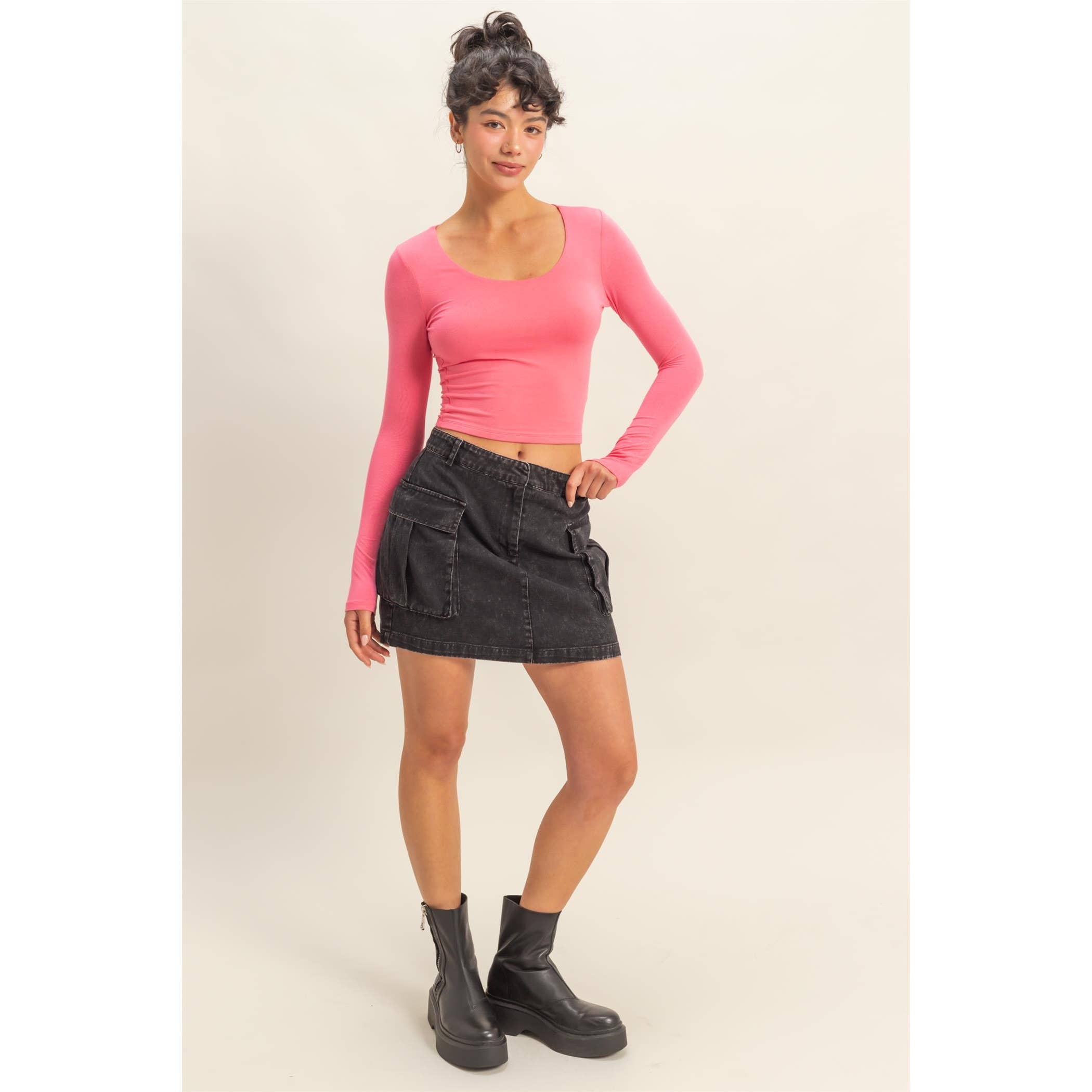 HYFVE - Wholesale Knit Top - Women's - Scoop Neck Long Sleeve Crop Top3